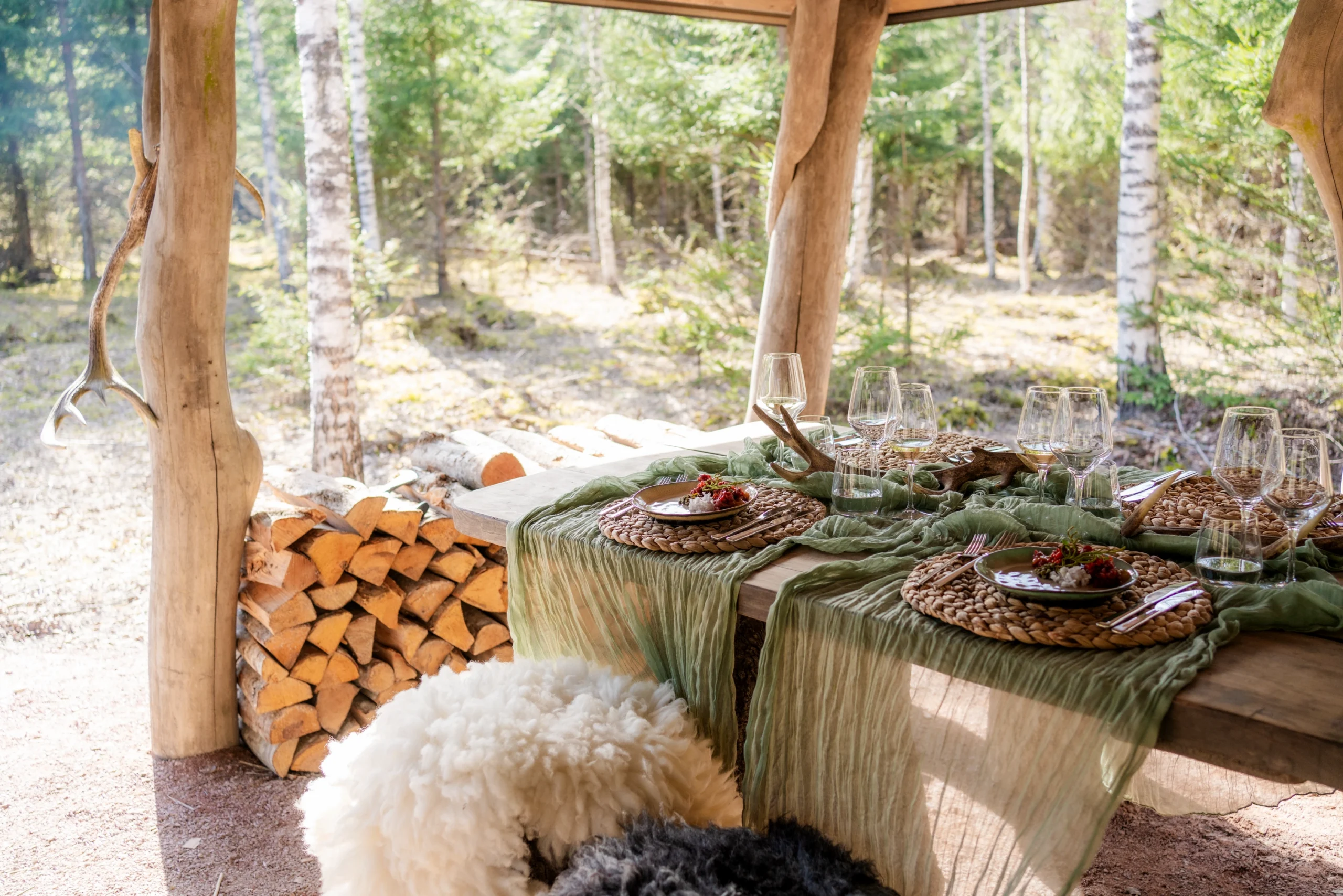 Metsagurmee Toosikannu Looduspargis elamustoitlustus